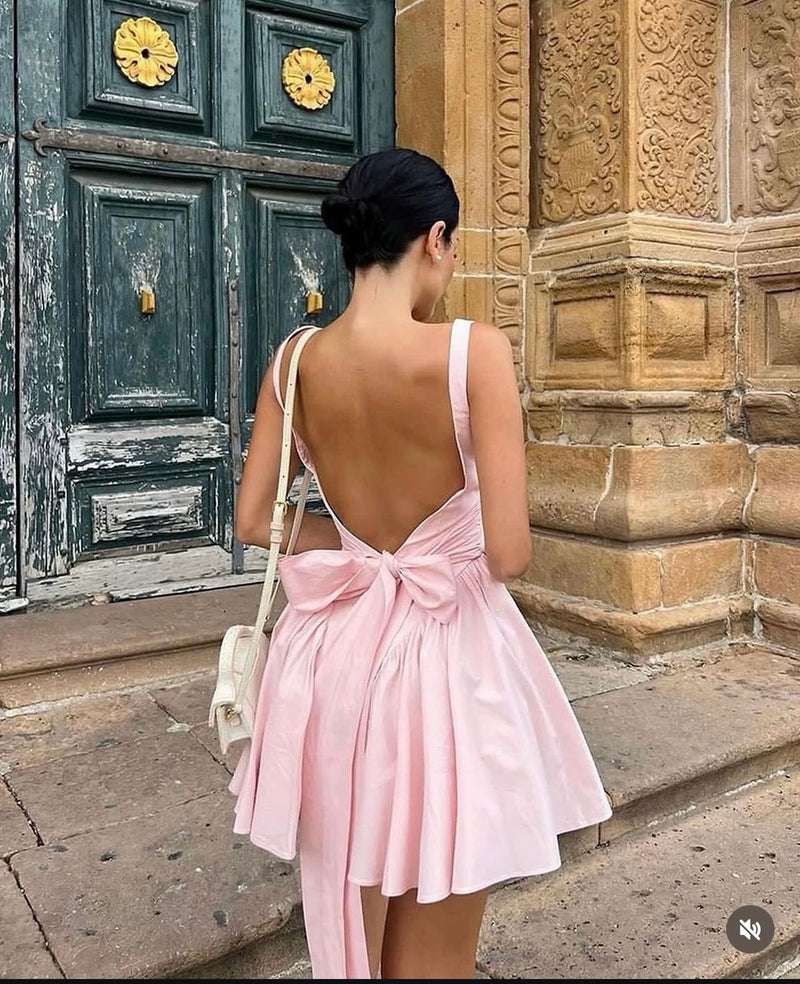 Pink bow dress