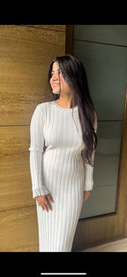 White woolen maxi dress